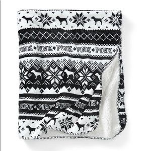 VICTORIA'S SECRET PINK SOFT SHERPA BLANKET🎉🎉